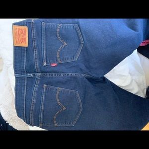 Lévi’s 711 skinny jeans